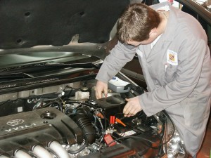 formation aux méiters de la maintenance automobile 